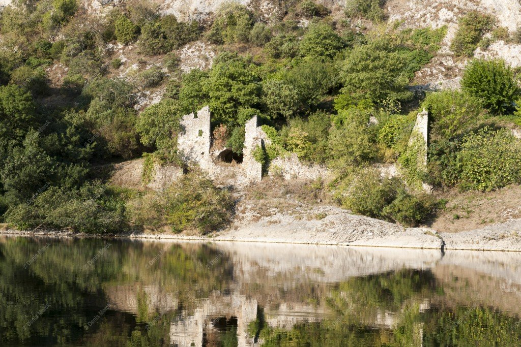 Ruine dans les Gorges de l'Ardèche