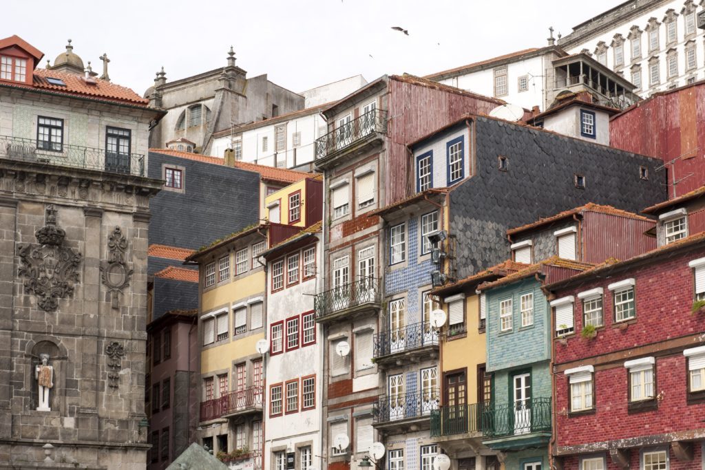 Façades de maison à Porto Portugal